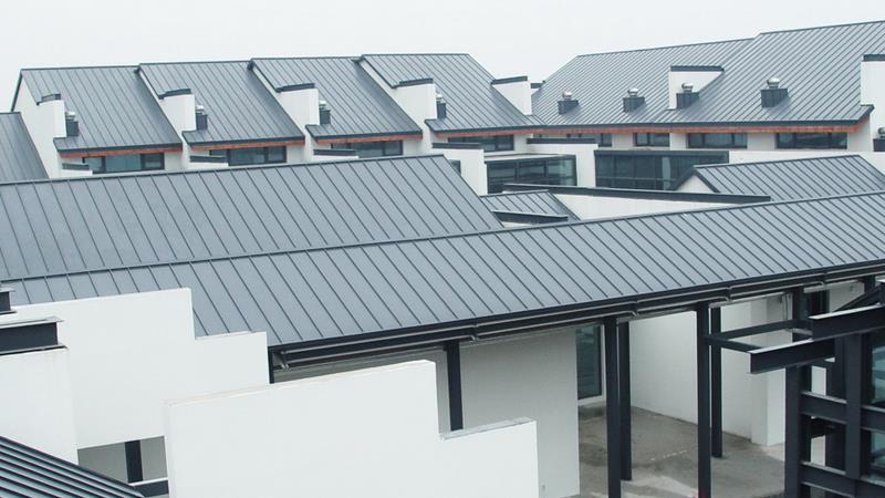 安装铝镁锰板金属屋面注意事项有哪些